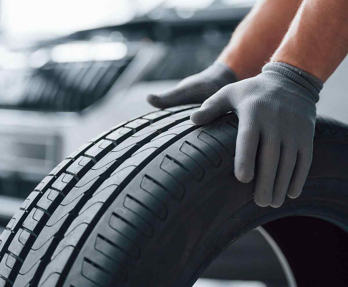 https://www.optimumdetail.co.uk/wp-content/uploads/2021/10/img-service-01-h2.jpg