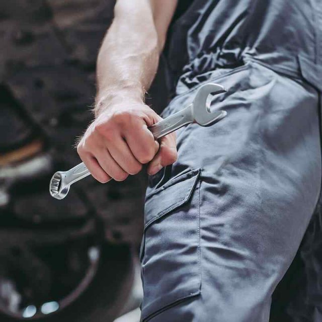https://www.optimumdetail.co.uk/wp-content/uploads/2021/11/img-intro-02-h7-640x640.jpg