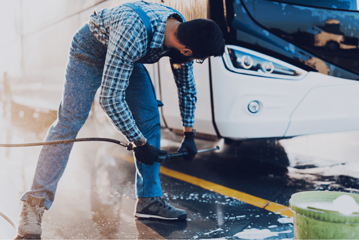 The Benefits Of Keeping Company Cars Clean